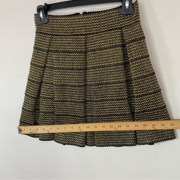Ina Vintage Black and Gold Bandage Flare Mini Skirt Size Medium - Picture 5 of 10